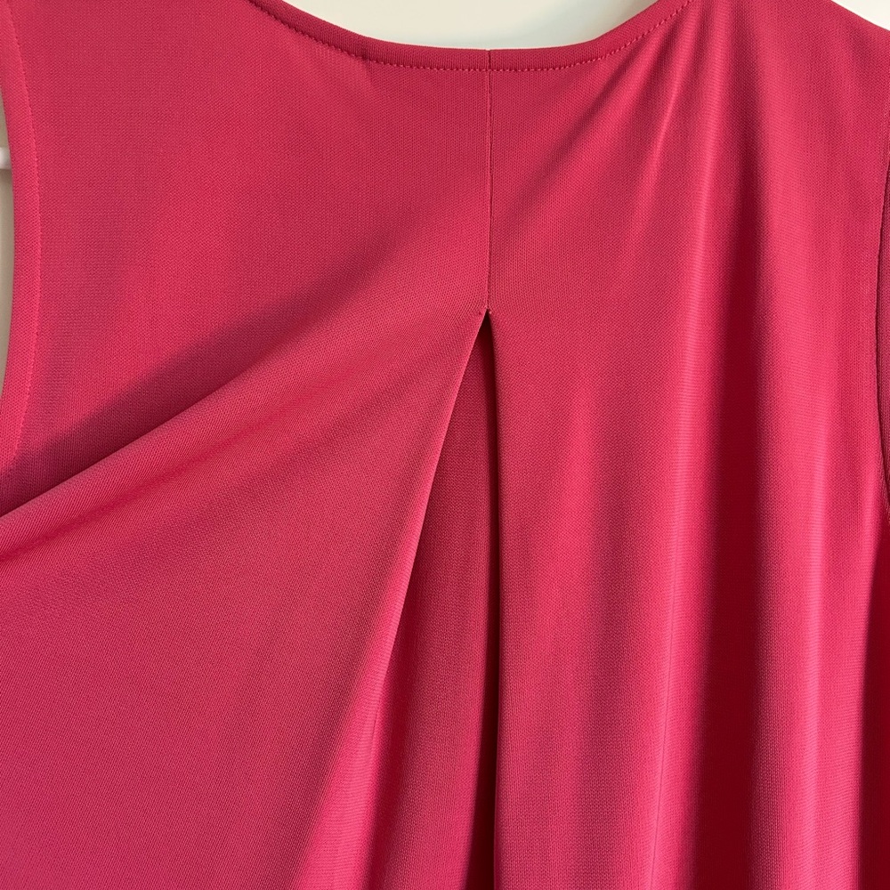 Ann Taylor Sleeveless Top in Rich Pink - Picture 4 of 8